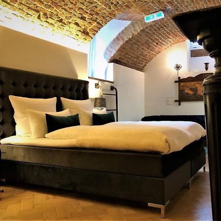 Luxus Apartment Colloseum In Der Stadt Fryburg Bryzgowijski Zewnętrze zdjęcie
