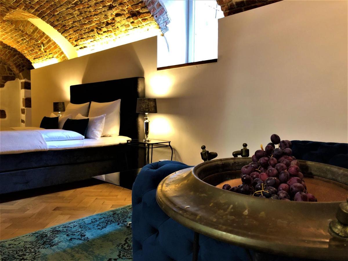 Luxus Apartment Colloseum In Der Stadt Fryburg Bryzgowijski Zewnętrze zdjęcie